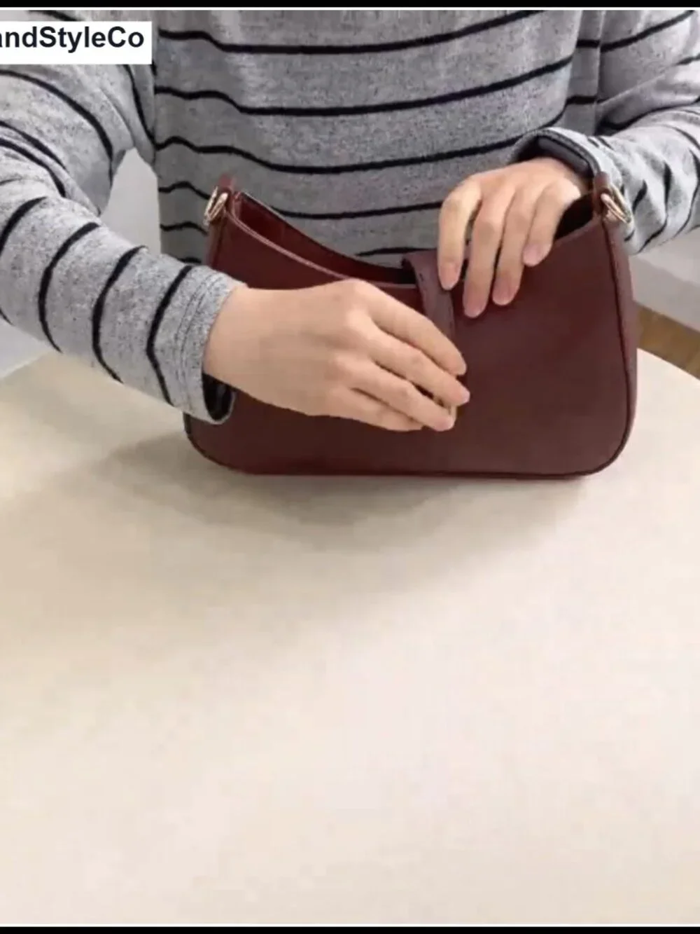Women's Convertible Hobo Crossbody Bag Faux Leather 2 Straps Twist Lock